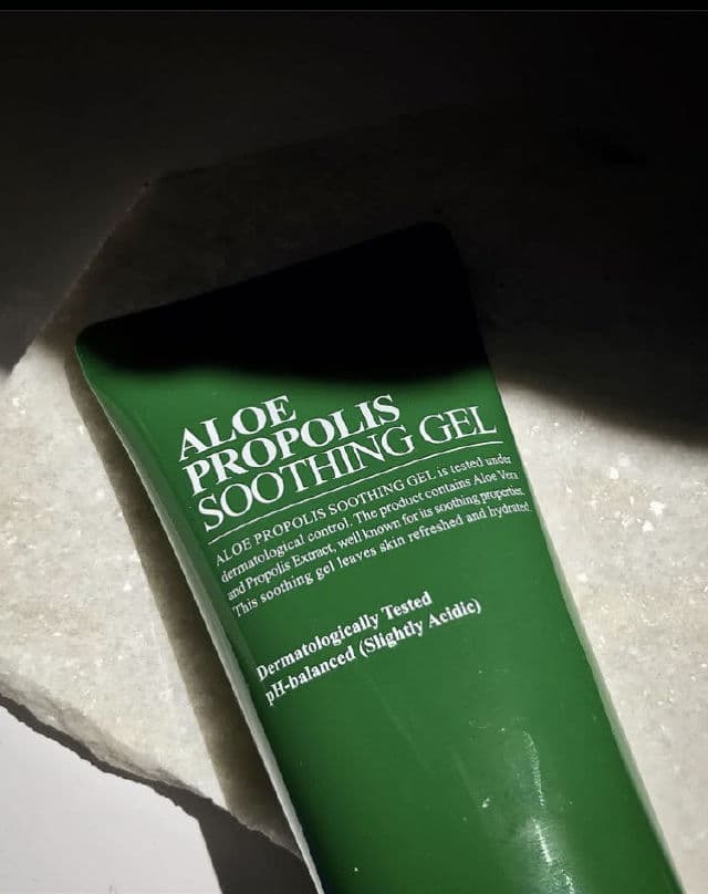BENTON Aloe Propolis Soothing Gel review photo by garimaM