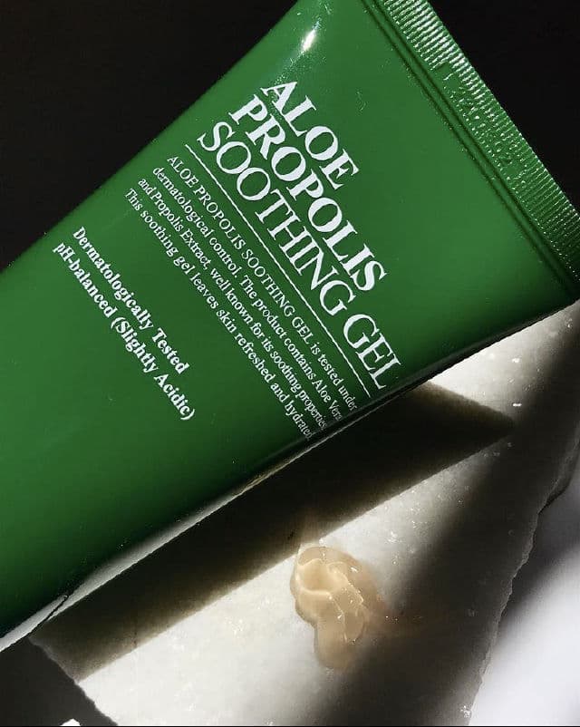 BENTON Aloe Propolis Soothing Gel review photo by garimaM