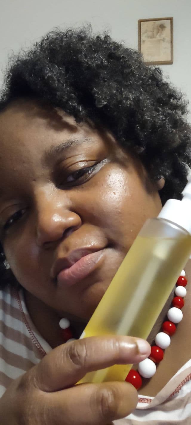 Kimtrue Refreshing Cleansing Oil review photo by muadiva1014