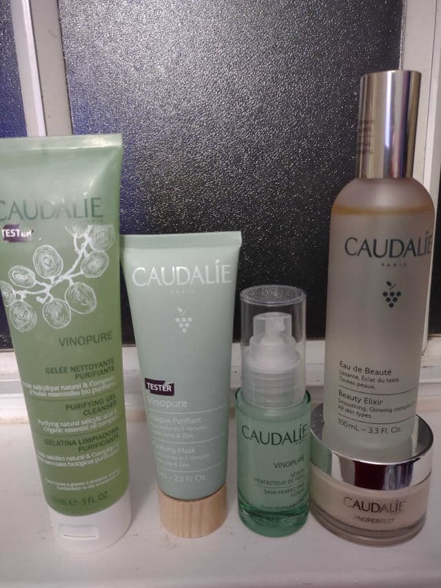 Caudalie Paris Vinopure Purifying Mask review photo by muadiva1014