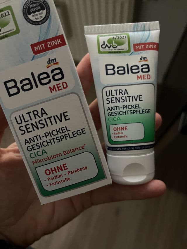Balea Med Ultra Sensitive Anti-Pickel Gesichtspflege Cica review photo by pickidypick