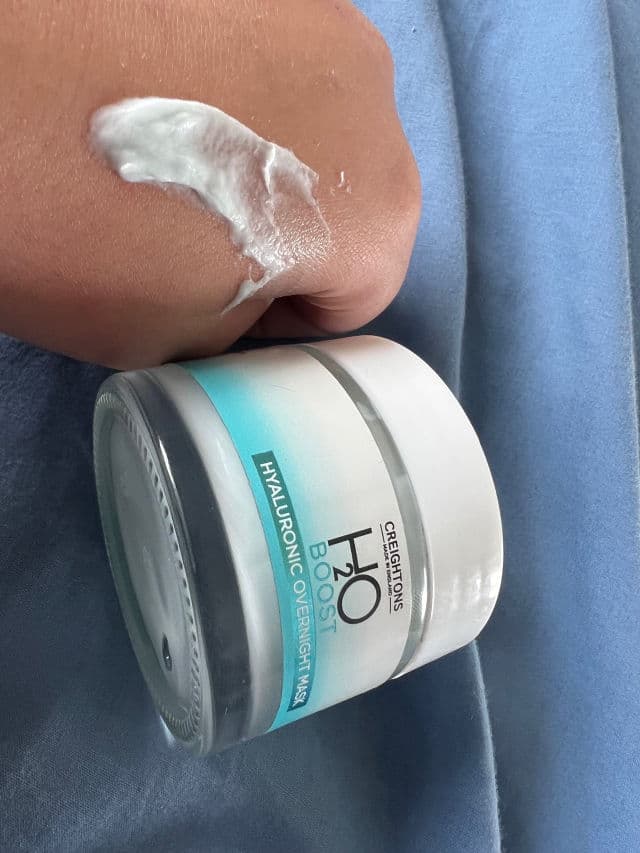 Creightons H2O Boost Hyaluronic Overnight Mask  review photo by jtynan23