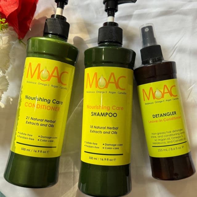 Not Your Mother's Naturals Matcha Green Tea & Wild Apple Blossom Ultimate Nutrition Shampoo review photo by itxpari