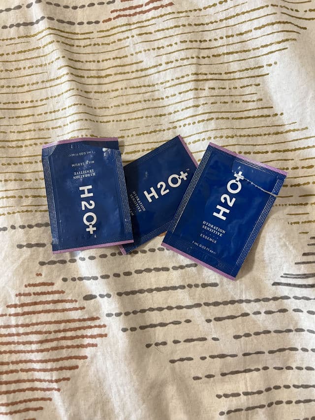 H2O+ Beauty Hydration Sensitive Gel Cream Moisturizer review photo by Picky47114