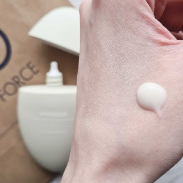 HaruHaru WONDER Black Rice Hyaluronic Anti-Wrinkle Serum review photo by OhMorganMorgan