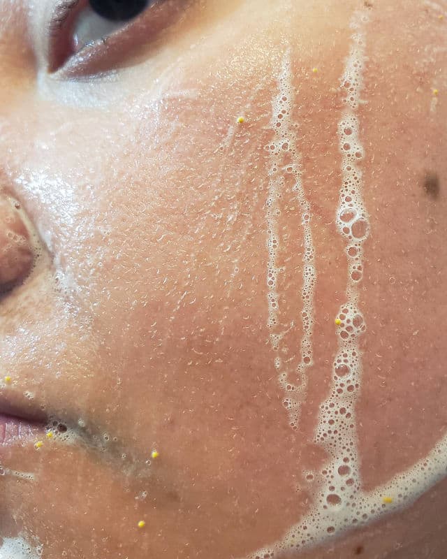 Meditherapy Vita Real Toning Enzyme Powder Cleanser review photo by AlottaxReviews