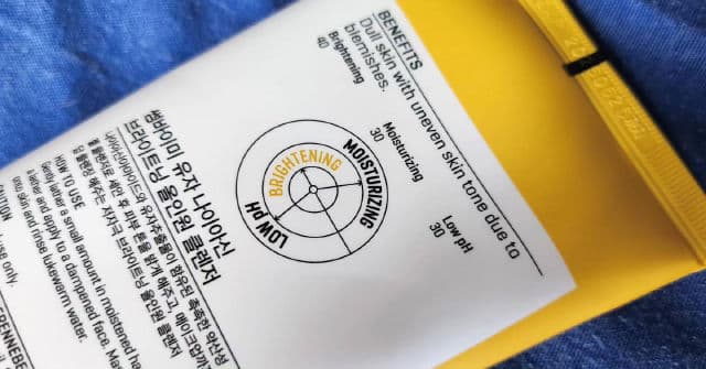 Yuja Niacin Brightening All-In-One Cleanser product review