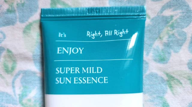 Enjoy Super Mild Sun Essence SPF50+ PA++++ product review