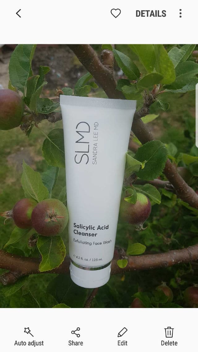 SLMD Skincare Salicylic Acid Cleanser review photo by Cherryreveiws