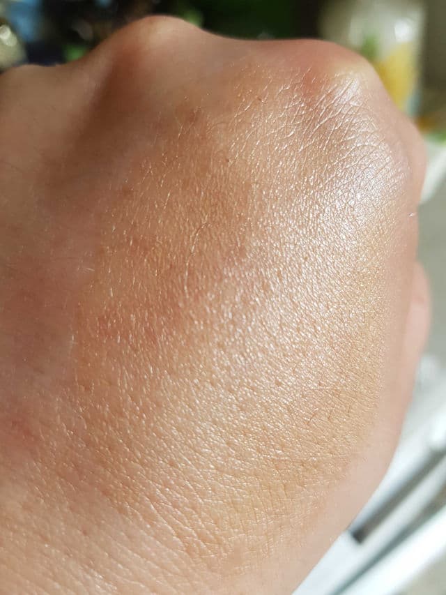 Vita Liberata Beauty Blur Face with Tan Medium review photo by beckyboo