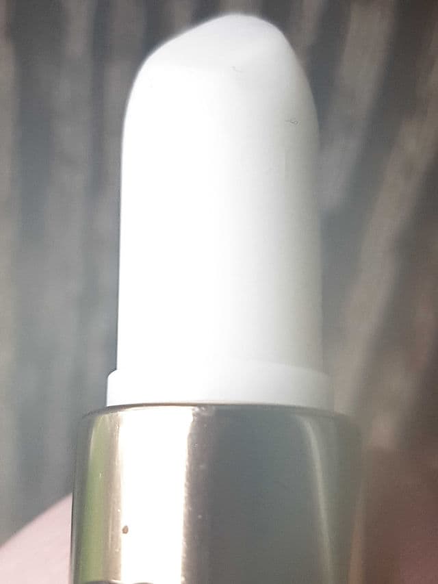 Gucci Hydrating Lip Balm	 review photo by Cherryreveiws