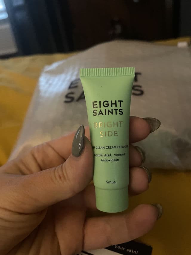 Eight Saints Bright Side Cream Cleanser review photo by Thursday