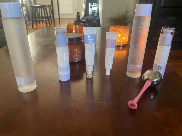 OOTD BEAUTY Intensive Eye Serum A.M review photo by Thursday