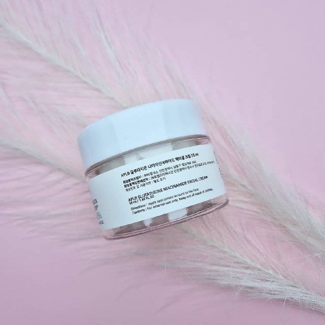 Glutathione Niacinamide Facial Cream product review