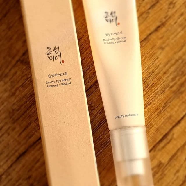 Revive Eye Serum Ginseng + Retinal product review