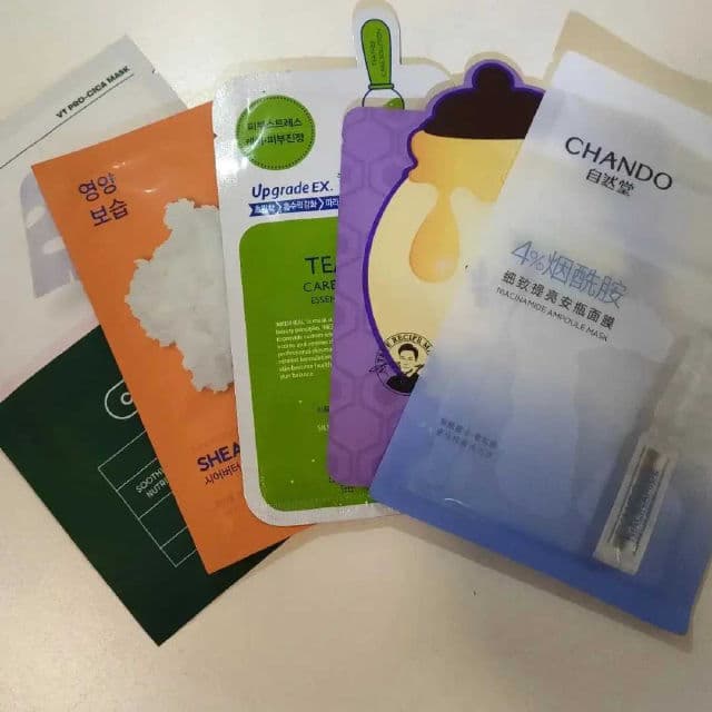 PAPA RECIPE Bombee Pore Ampoule Honey Mask Pack review photo by Yeejiamin