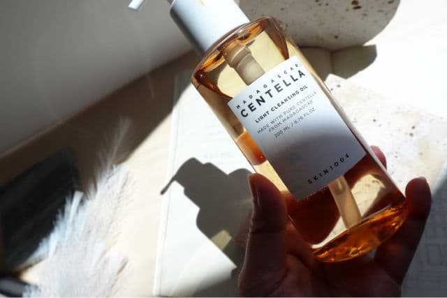 SKIN1004 Madagascar Centella Light Cleansing Oil review photo by junomomma