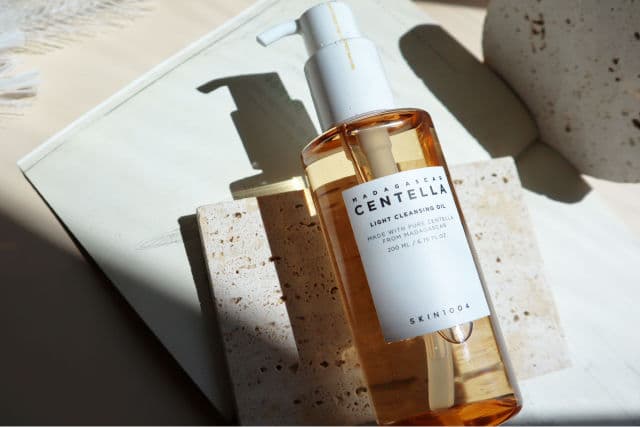 SKIN1004 Madagascar Centella Light Cleansing Oil review photo by junomomma