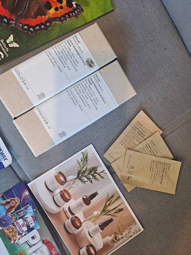 Evolve Organic Beauty Liquid Radiance Glycolic Toner review photo by CHASEJLONDON