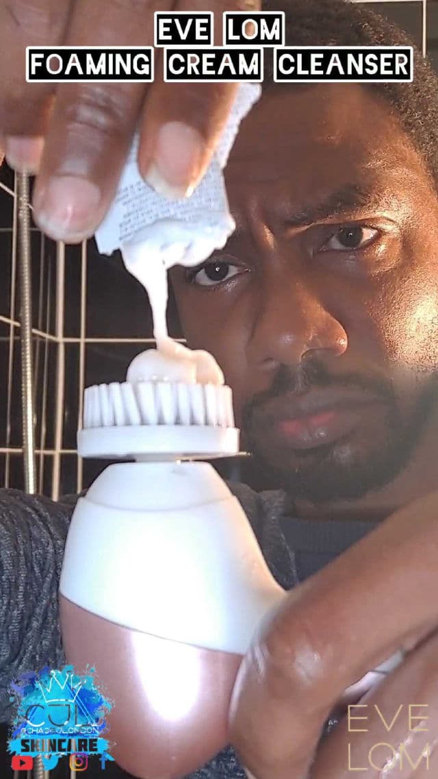 Eve Lom Foaming Cream Cleanser review photo by CHASEJLONDON