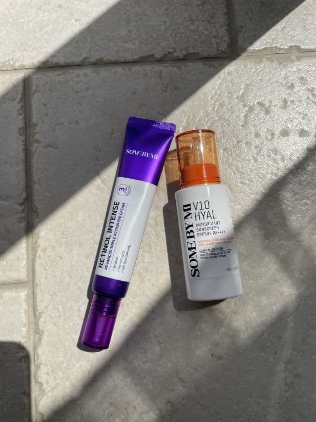 Some By Mi V10 Hyal Antioxidant Sunscreen SPF50+ PA++++ review photo by Angele