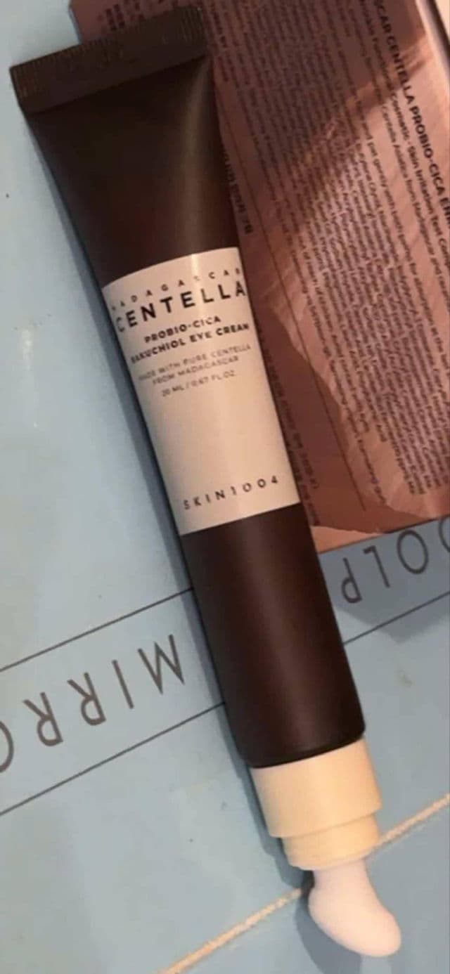 SKIN1004 Madagascar Centella Probio-Cica Bakuchiol Eye Cream review photo by Nicolab26