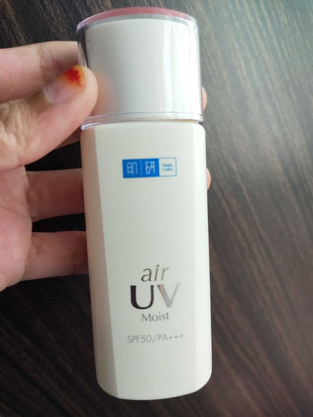 Hada Labo Air Aqua UV Moist review photo by Elzie