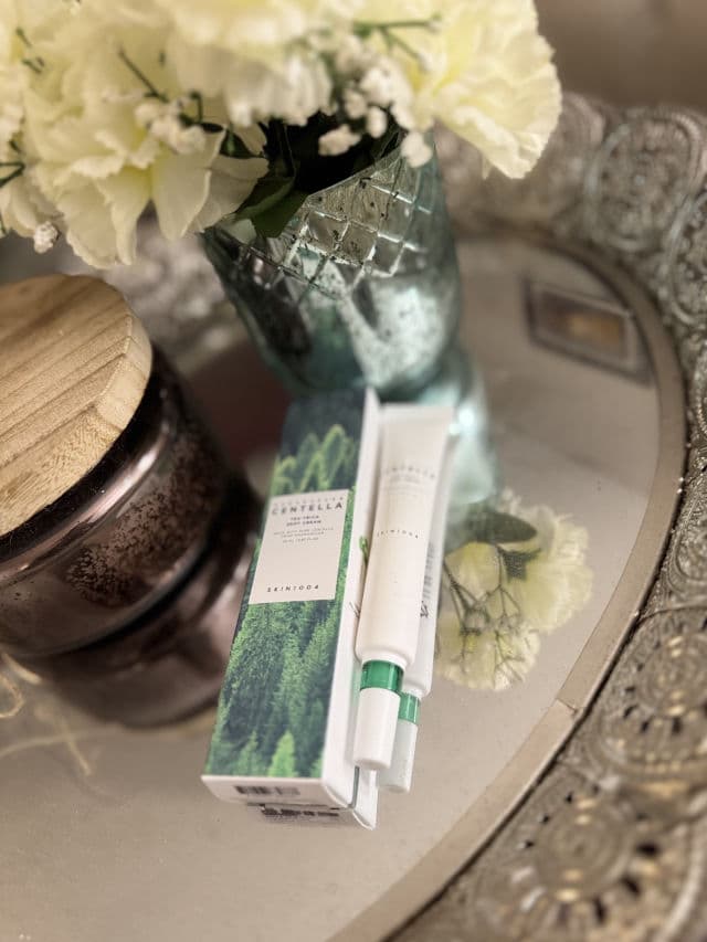 SKIN1004 Madagascar Centella Tea-Trica Spot Cream review photo by tanzela