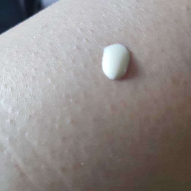 La Roche-Posay Anthelios Pocket SPF 50+ review photo by Jasloves