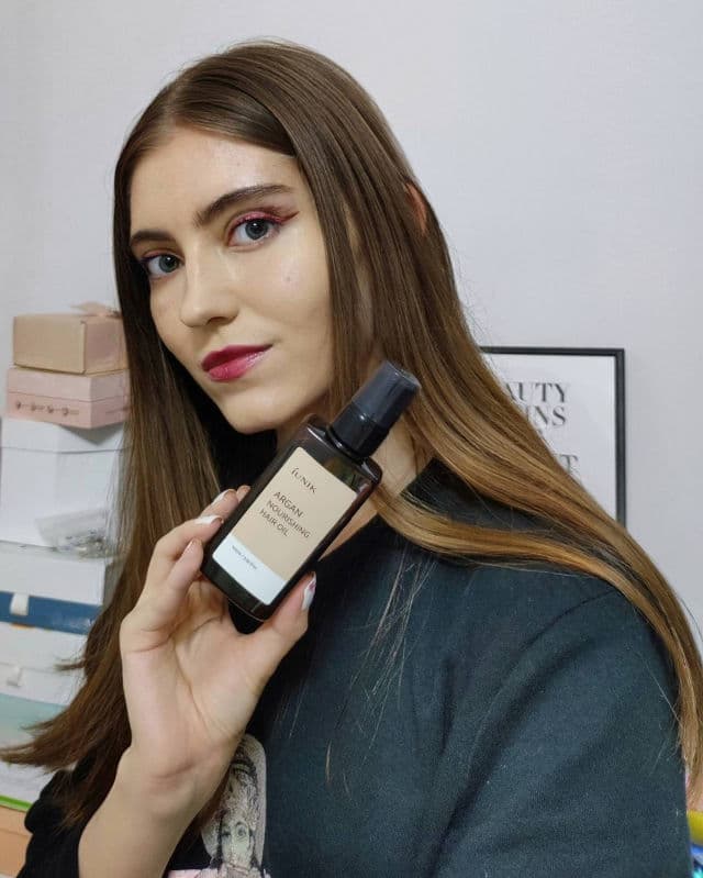 Iunik Argan Nourishing Hair Oil review photo by addaadina