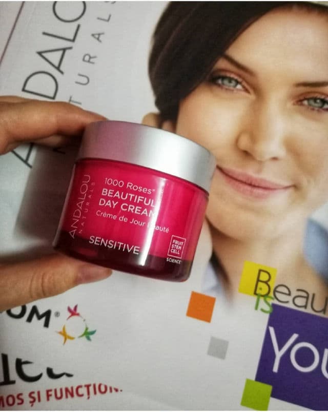 Andalou Naturals 1000 Roses Beautiful Day Cream review photo by addaadina