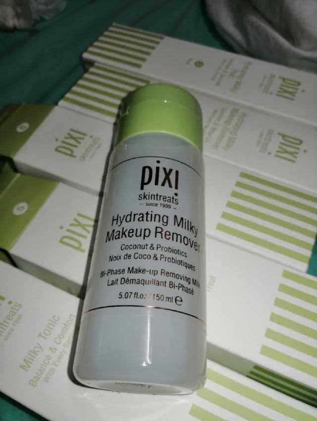 Pixi Hydrating Milky Makeup Remover review photo by addaadina