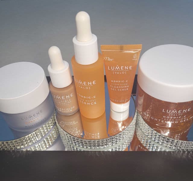 Lumene Nordic C [VALO] Clear Glow Cleansing Gel Scrub review photo by edwinalove