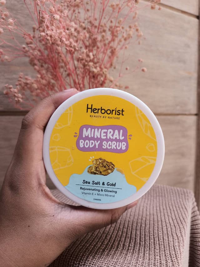 Herborist Sea Salt & Gold review photo by nisaanhy