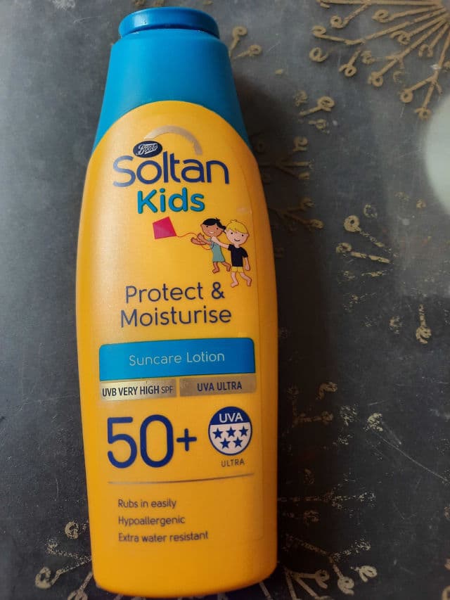 Boots Soltan Kids Protect & Moisturise Lotion SPF50+ review photo by Tolly