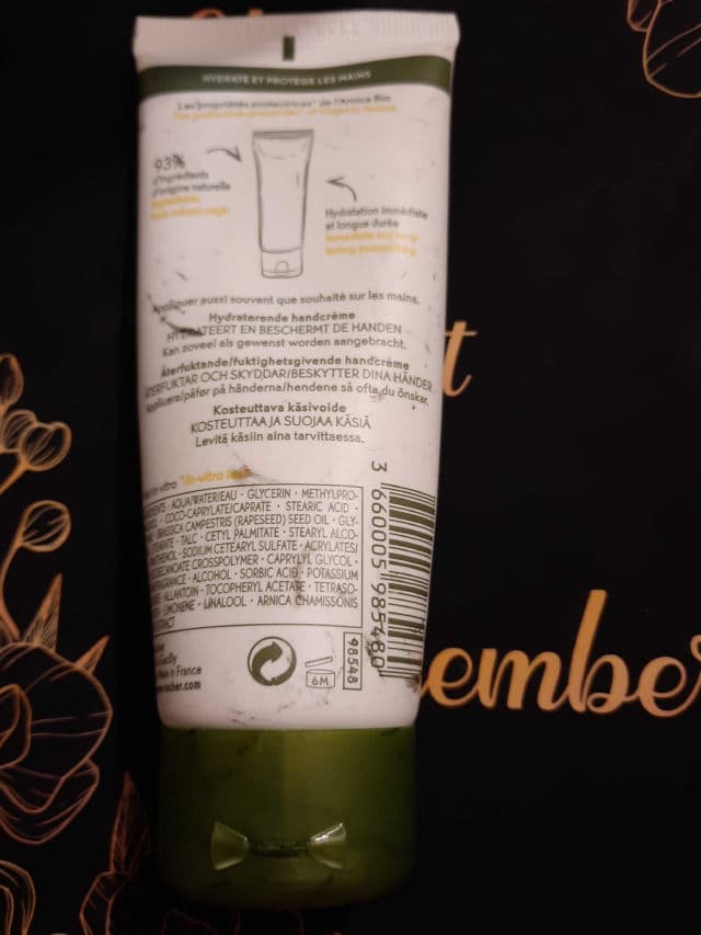 YVES ROCHER Pur Arnica Nourishing Hand Cream review photo by Tolly