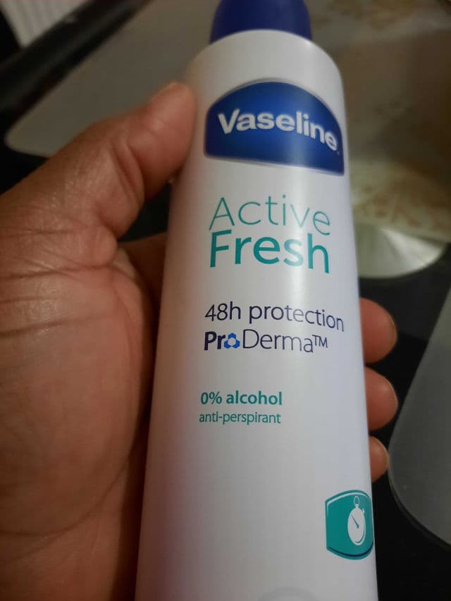 Vaseline Active Fresh Anti-Perspirant review photo by Tolly