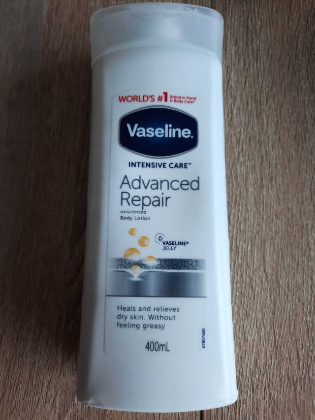 Vaseline Advanced Repair Unscented Lotion review photo by Tolly