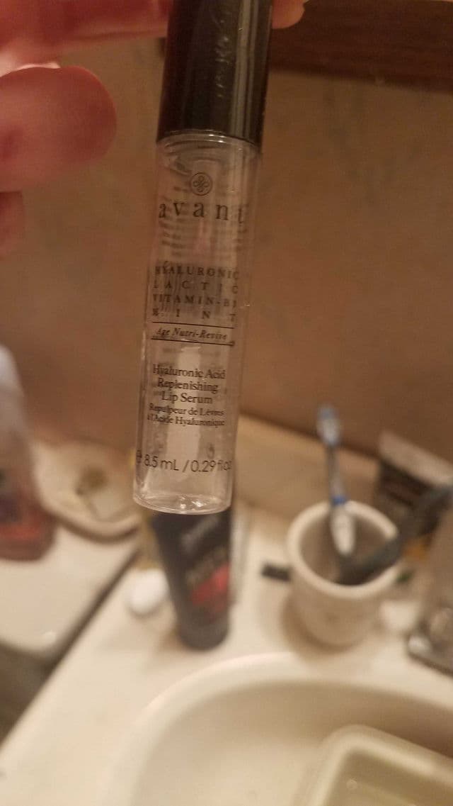 Avant Skincare Hyaluronic Acid Replenishing Lip Serum review photo by LizzieP0549