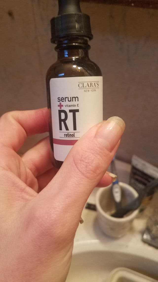 Clara's New York Vitamin E + RT Retinol Stimulating Facial Serum review photo by LizzieP0549