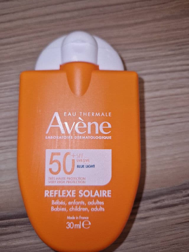 Avene Réflexe Solaire SPF 50+ review photo by Popote