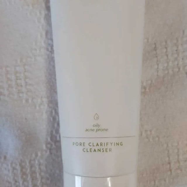 Exuviance Pore Clarifying Cleanser review photo by jellybean1982