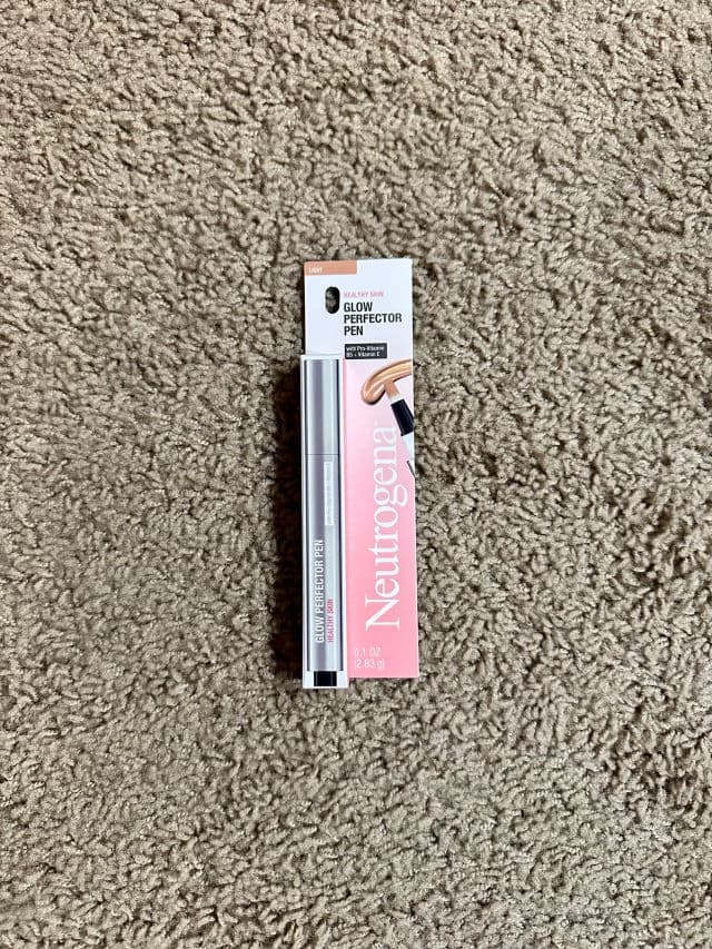 Neutrogena Glow Boost Revitalisierende Tagespflege review photo by mariaa55