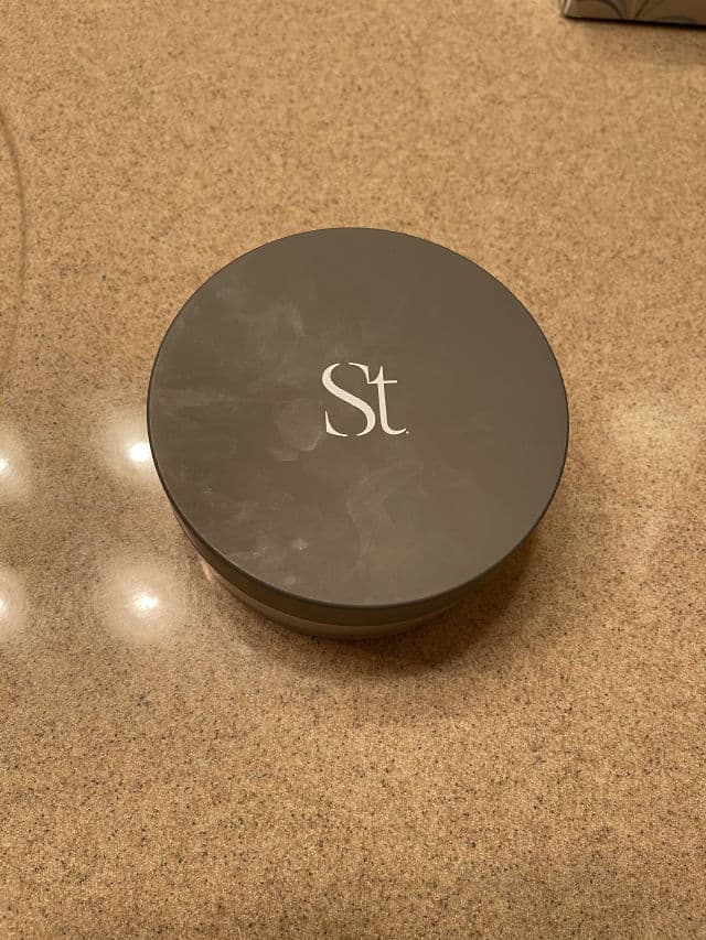 Seint Beauty Refresh Wipes review photo by mariaa55