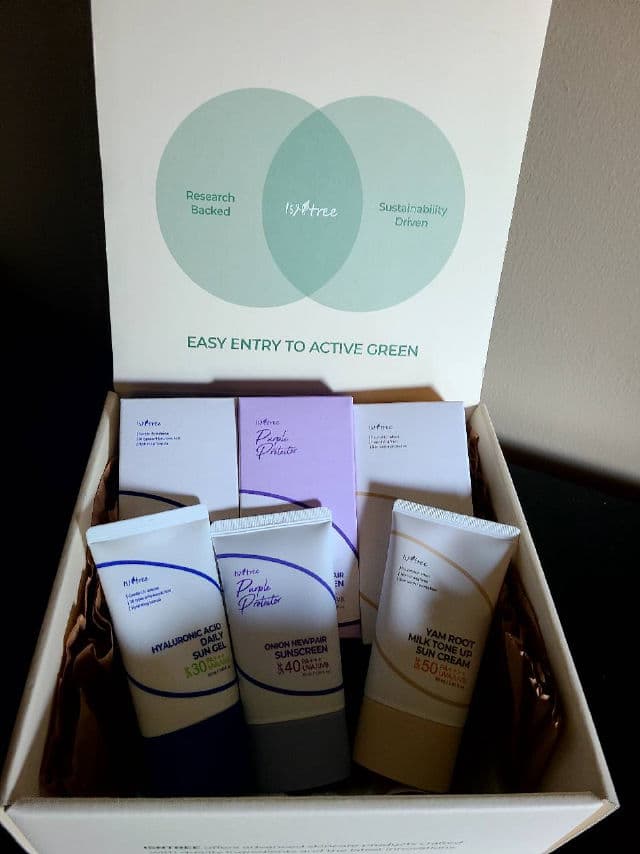 ISNTREE Yam Root Milk Tone Up Sun Cream SPF50+ PA++++ review photo by XxMialuciaxX