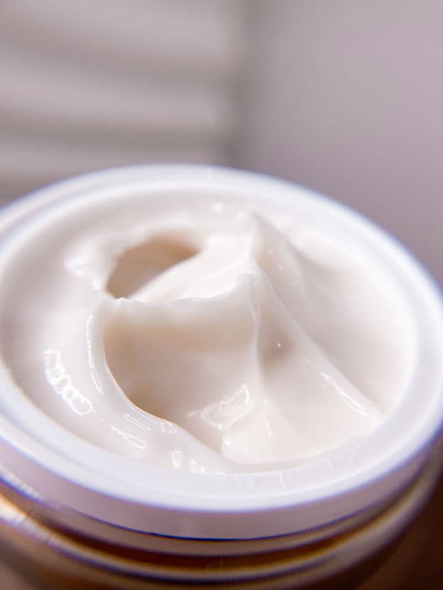 SKIN1004 Madagascar Centella Probio-Cica Enrich Cream review photo by conirdilla