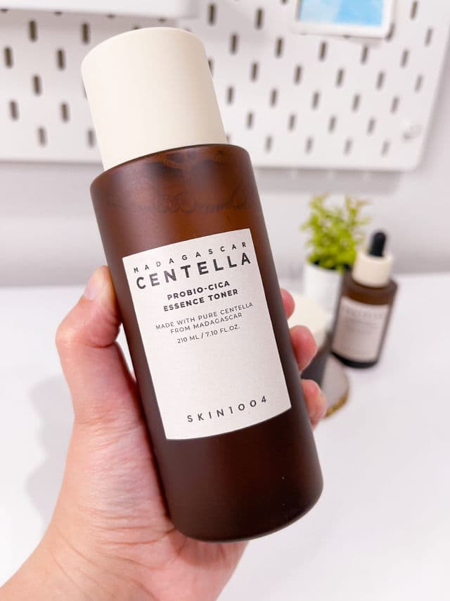 SKIN1004 Madagascar Centella Probio-Cica Essense Toner review photo by conirdilla