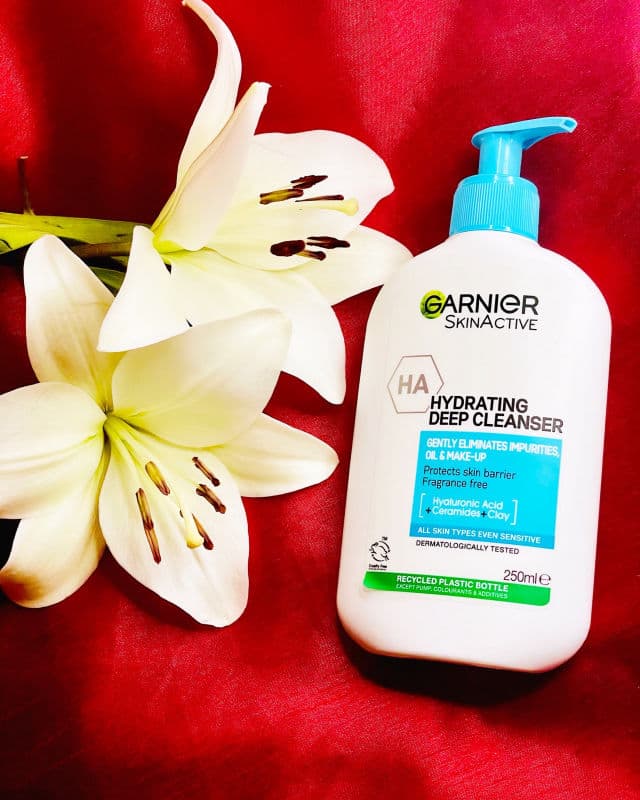 Garnier Deep Hydrating Cleanser review photo by rheea05