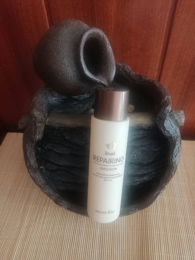 SECRET KEY Snail Repairing Emulsion review photo by nereaw