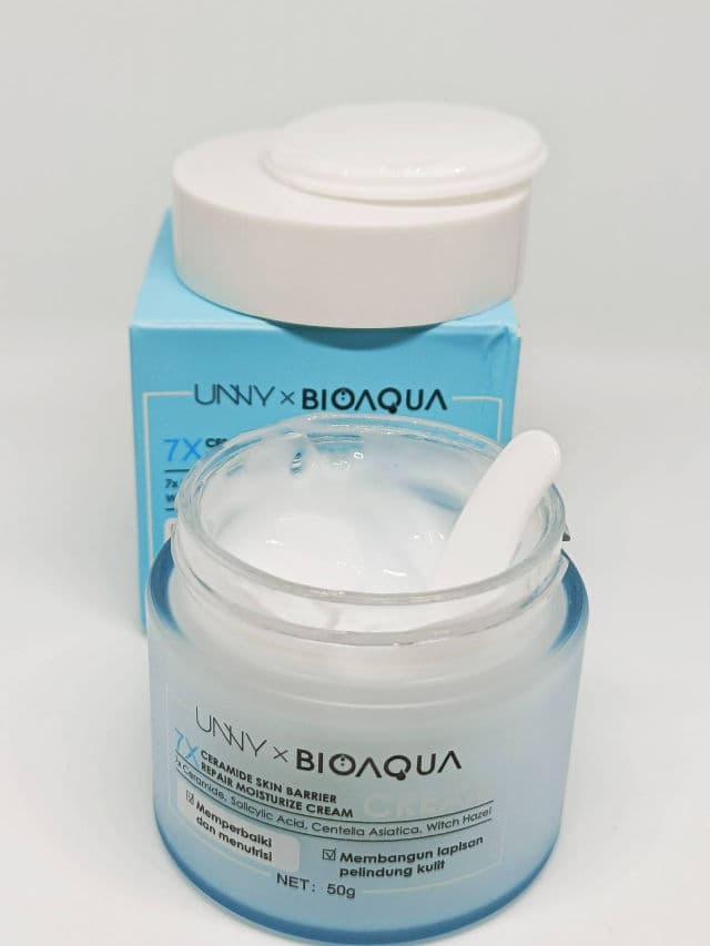 BioAqua 7x Ceramide Skin Barrier Repair Moisturizer Cream review photo by salsabila539